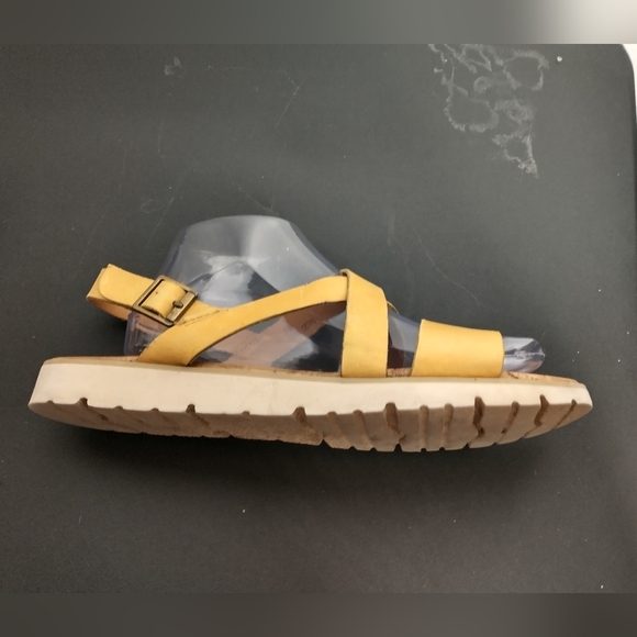 Kork-Ease Korks Sabrina Mustard Yellow Strappy sandals, size 11M, women's - Picture 4 of 11